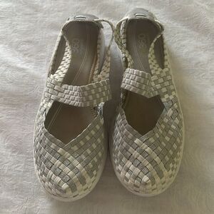 Easy Spirit 360 Silver/Gray Woven Sandals Size 9.5 W Esquartet
